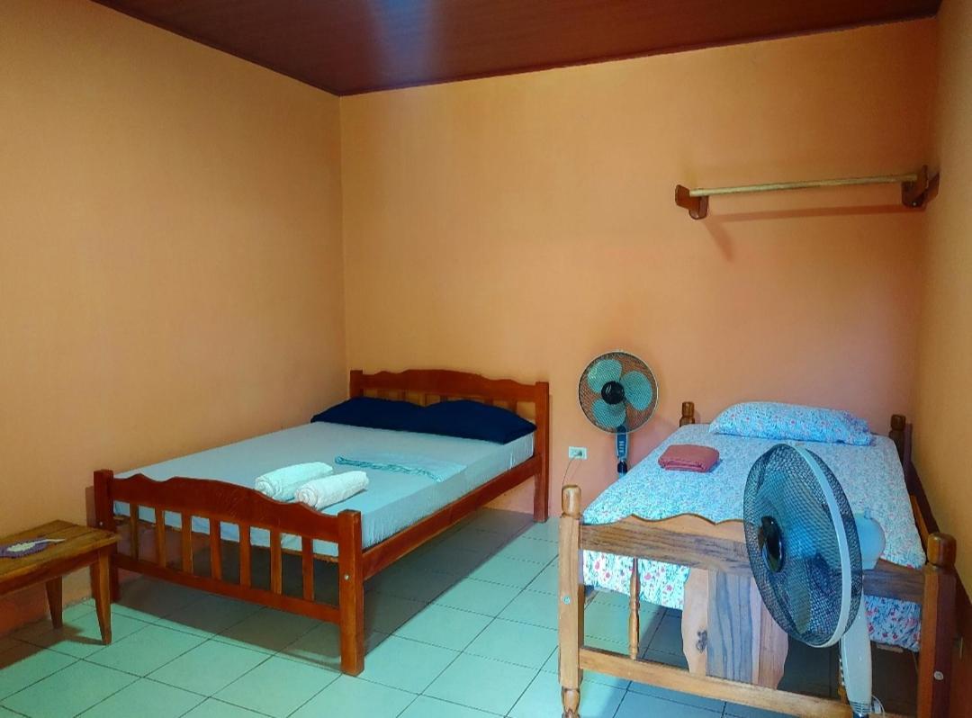 Rustic House Hostel 모요갈파 외부 사진